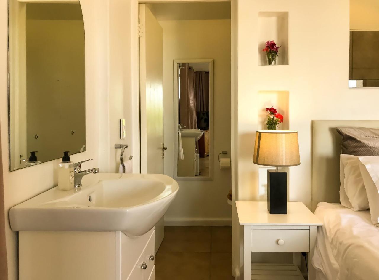 Cape View Accommodation Кейптаун Екстериор снимка
